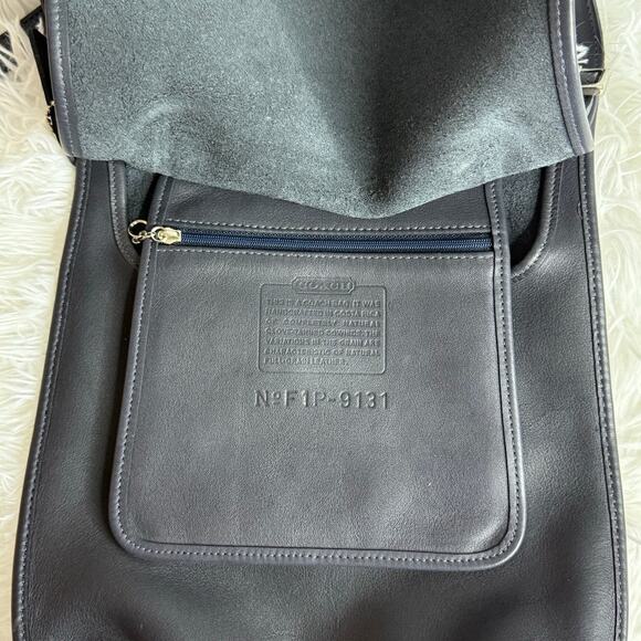 Vintage COACH 9131 Navy Nickle Small Hippie Flap Crossbody Bag - Picture 8 of 10